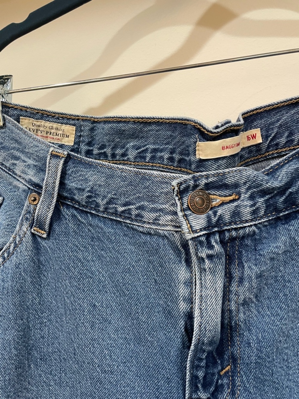 Levi's Women’s Baggy Dad Jeans Size 16W
